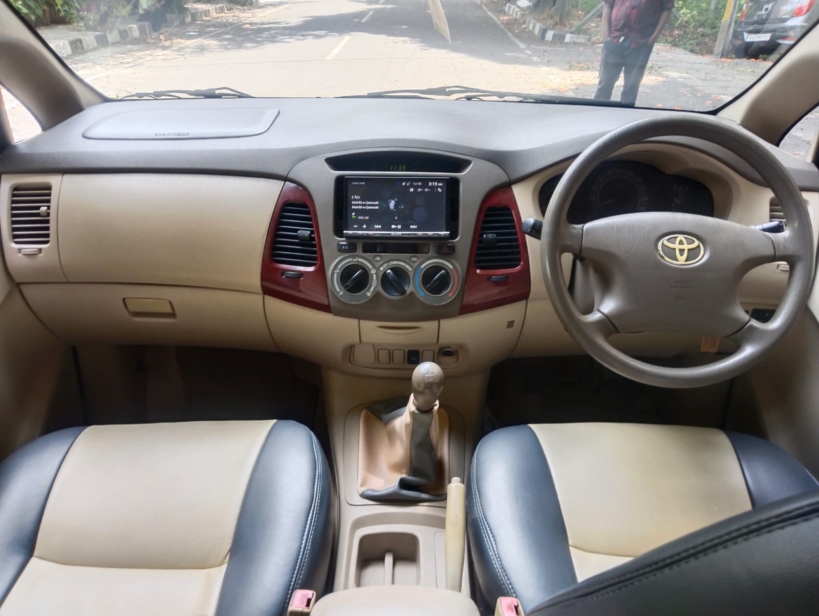 Toyota Innova