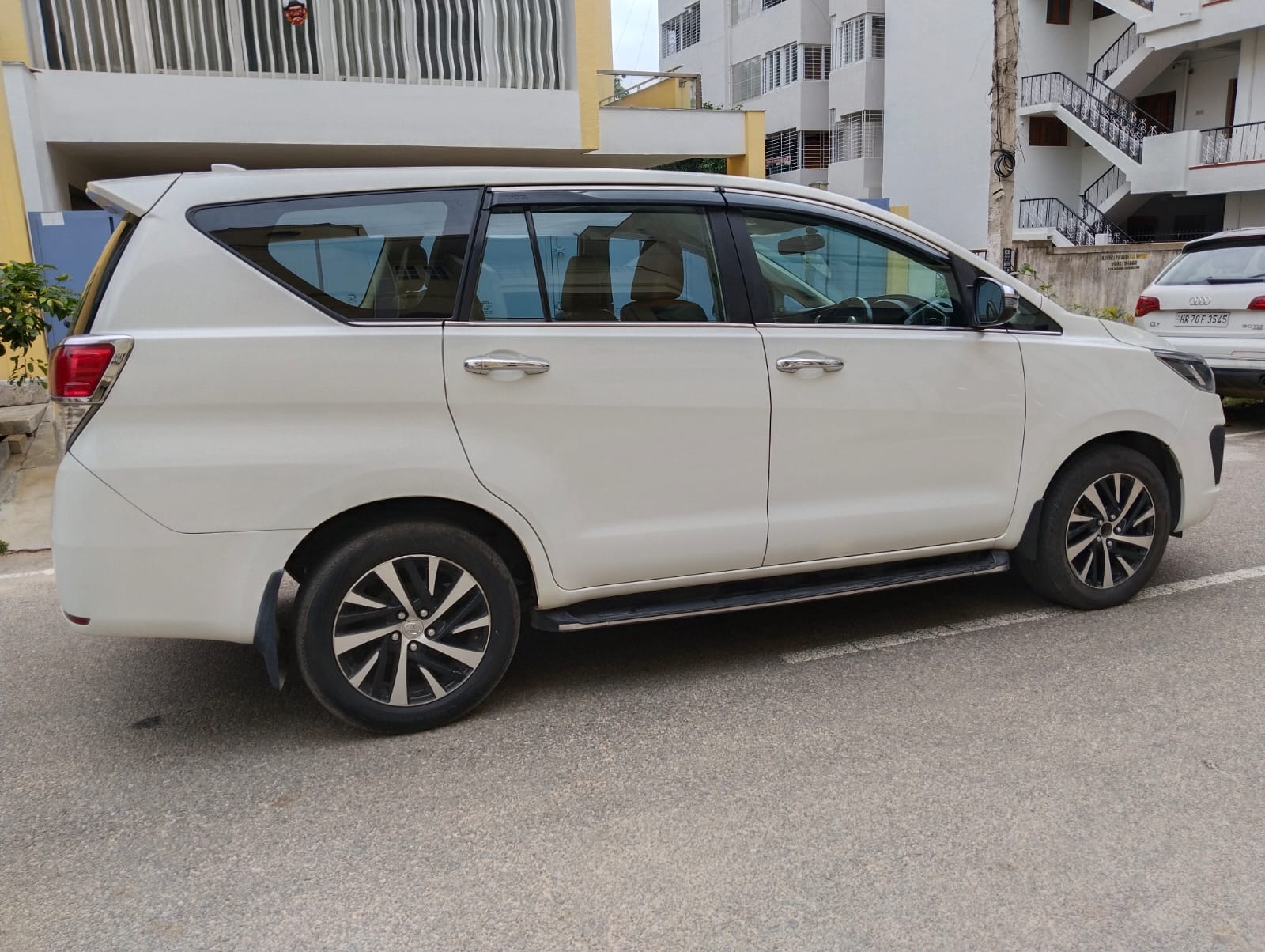 Toyota Crysta