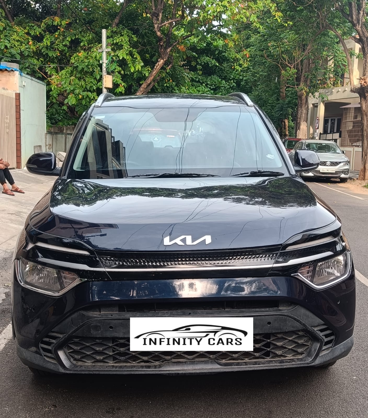KIA Carens