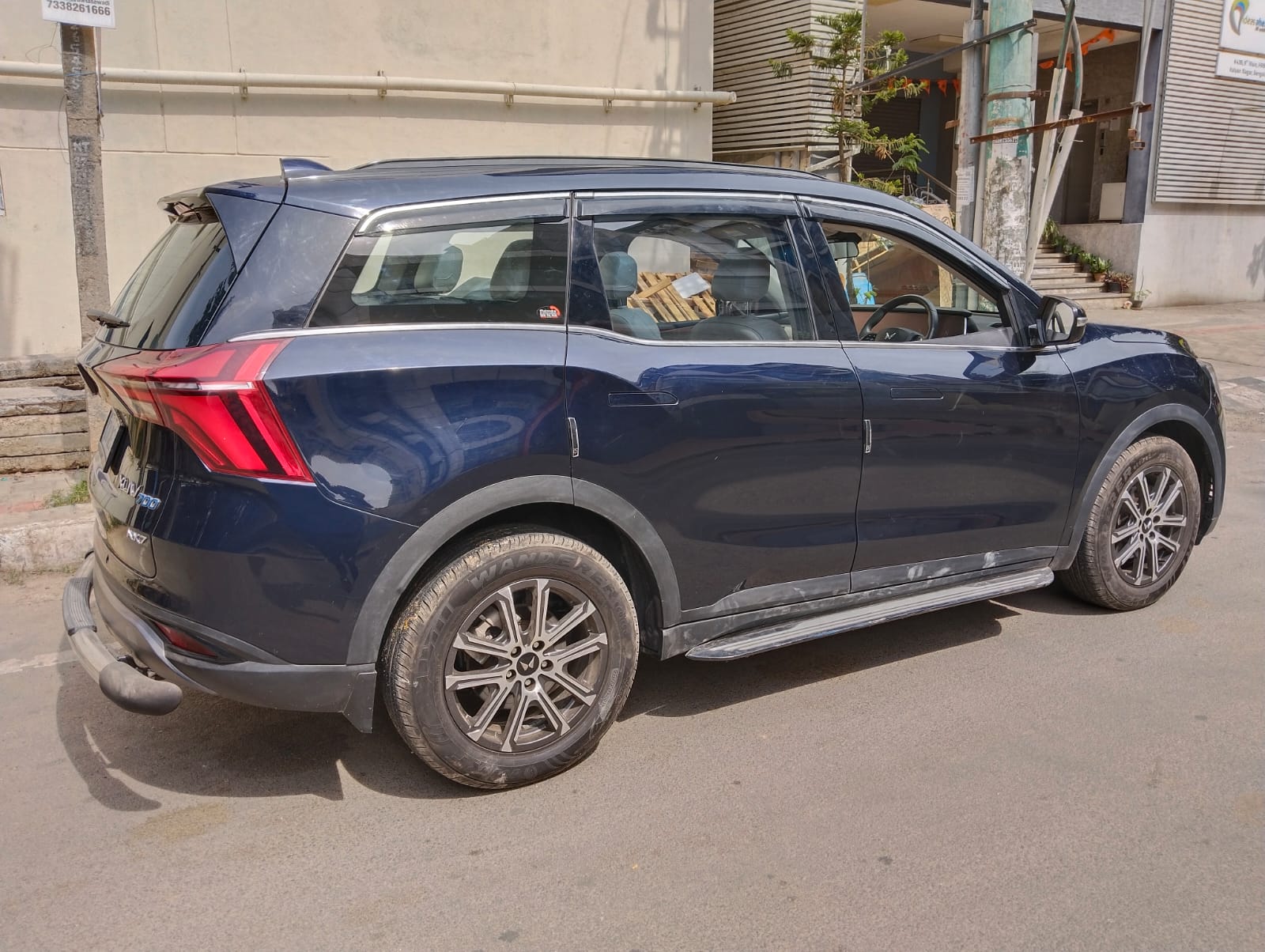Mahindra XUV 700