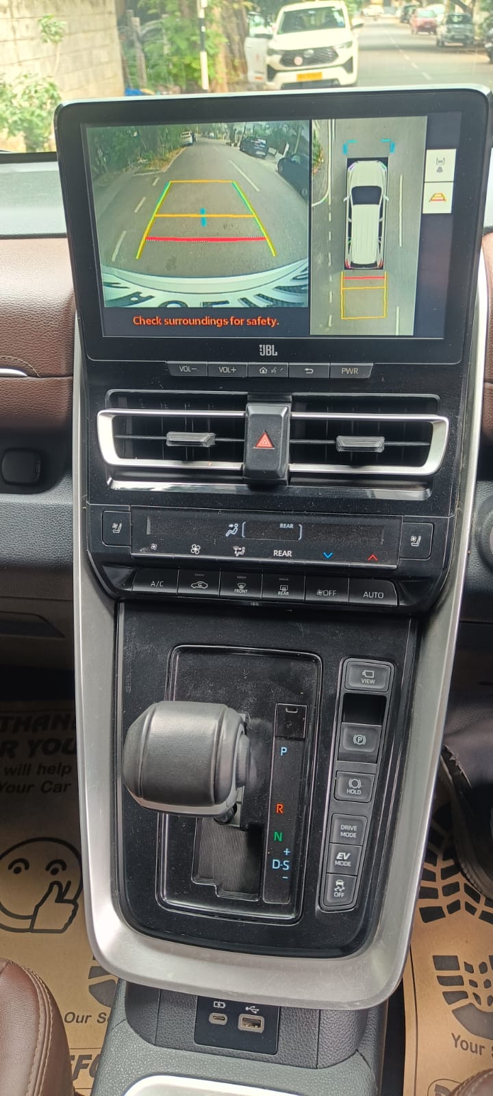 Toyota HYCROSS
