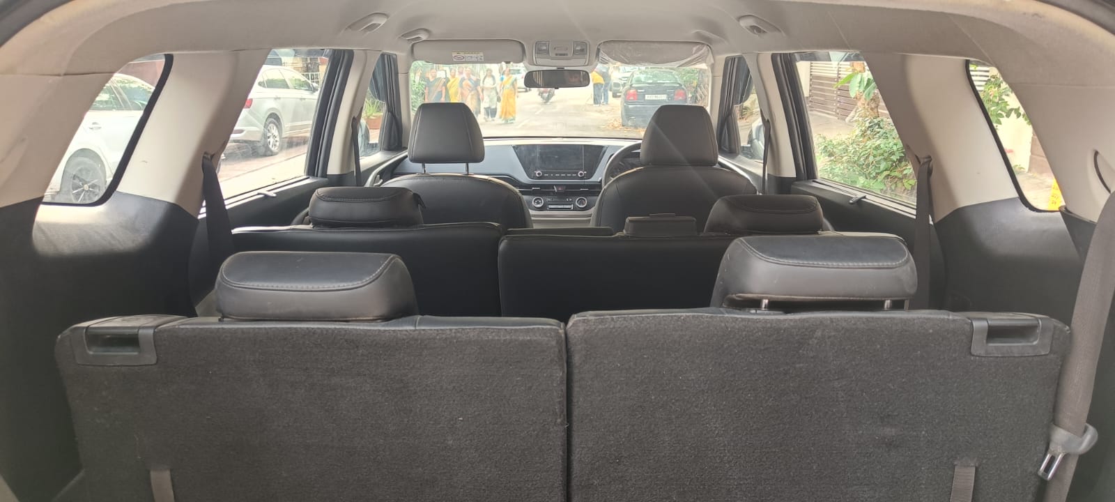 KIA Carens