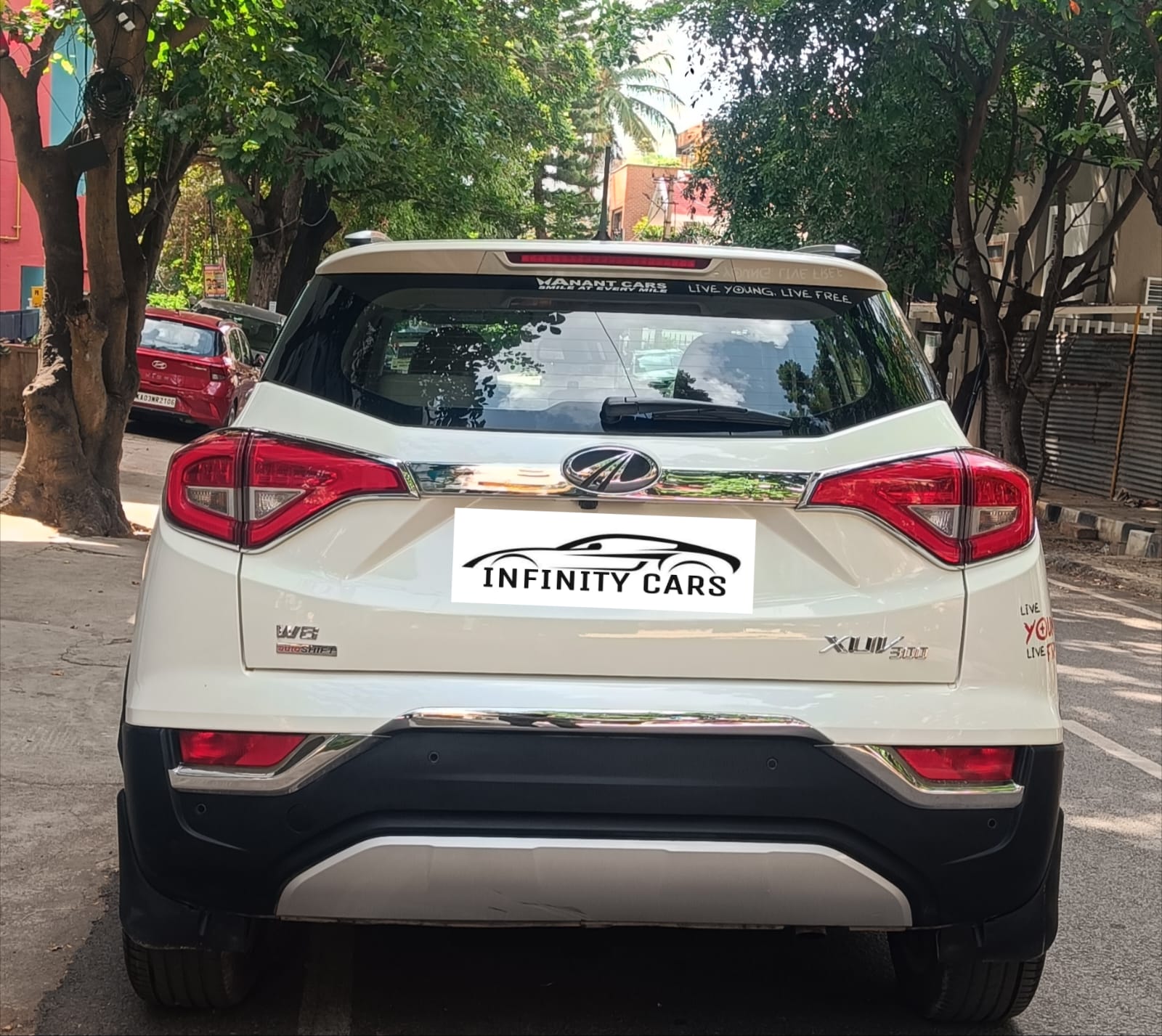 Mahindra XUV 300