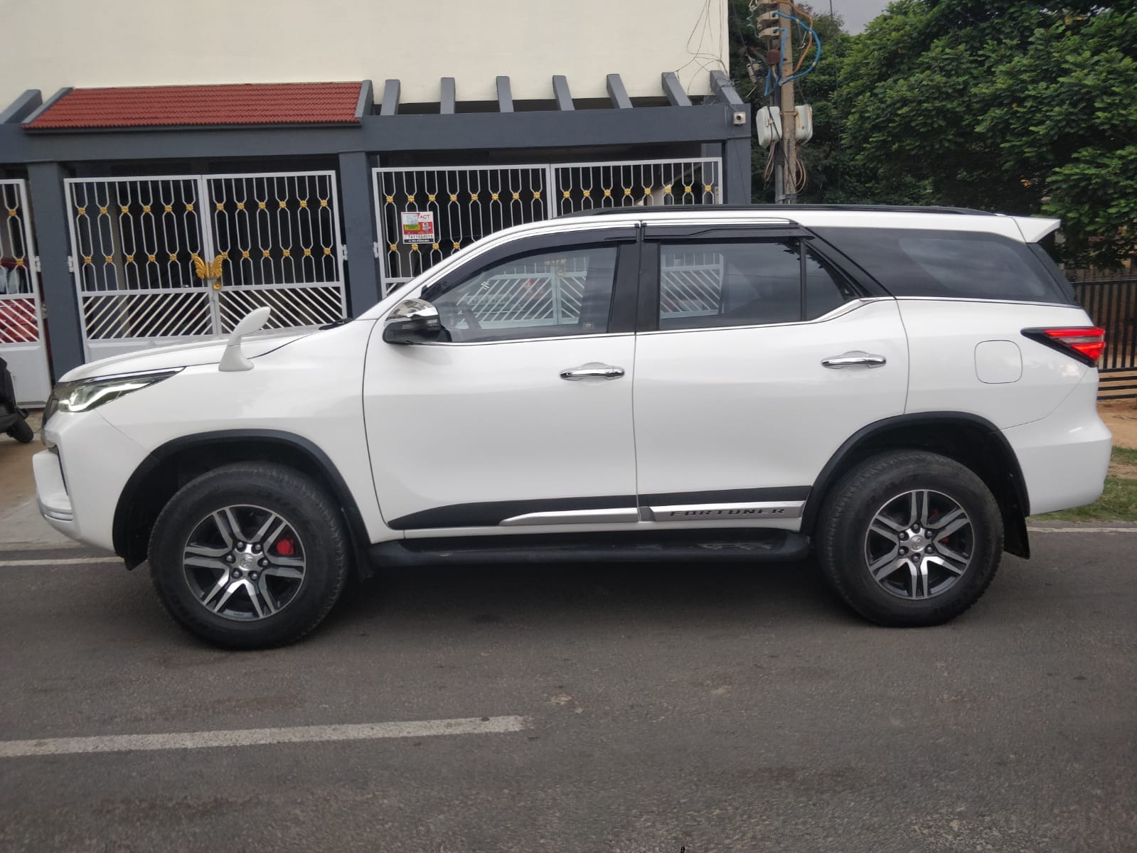 Toyota Fortuner