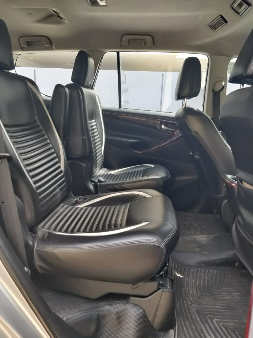 Toyota Crysta