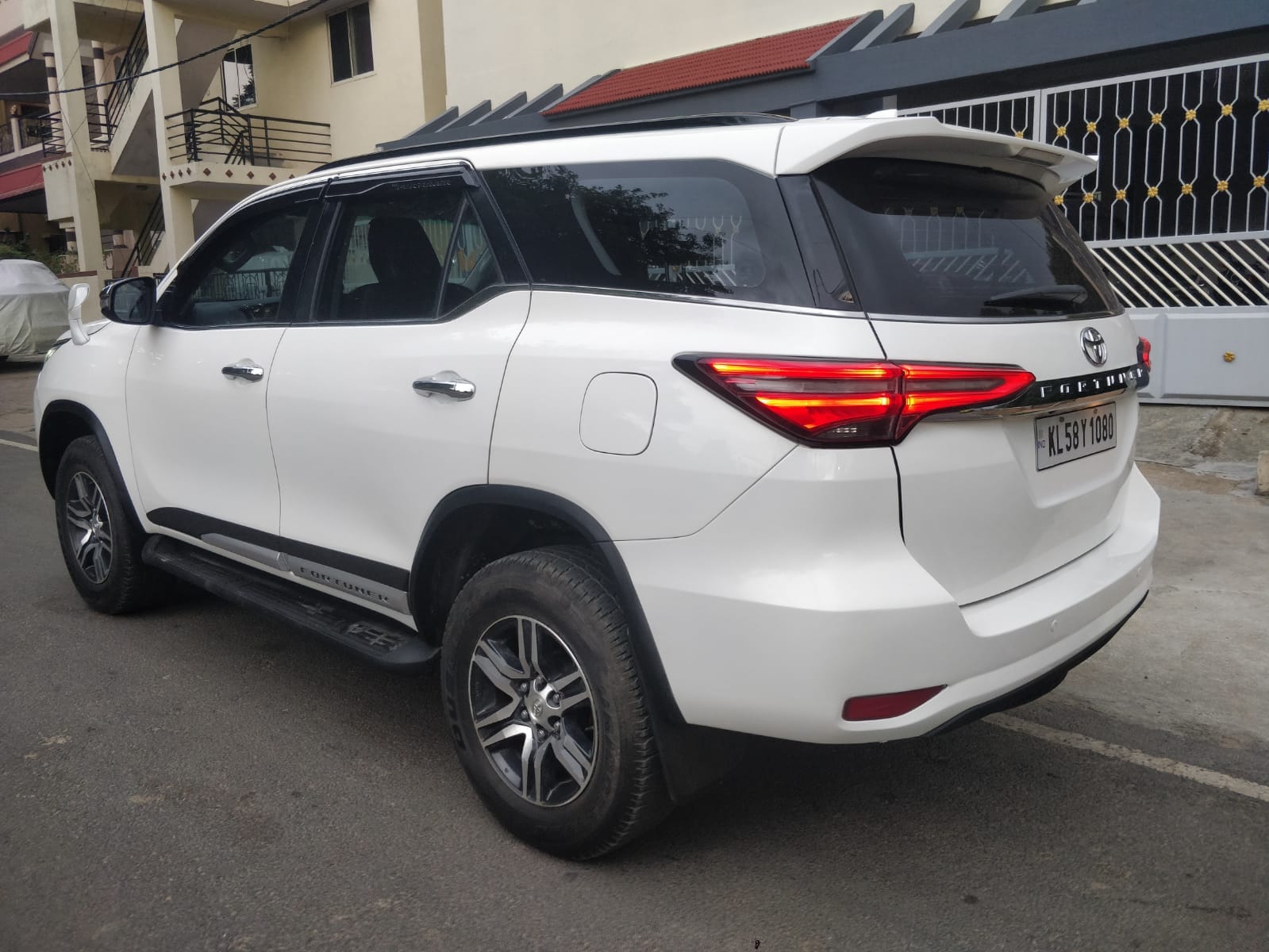 Toyota Fortuner
